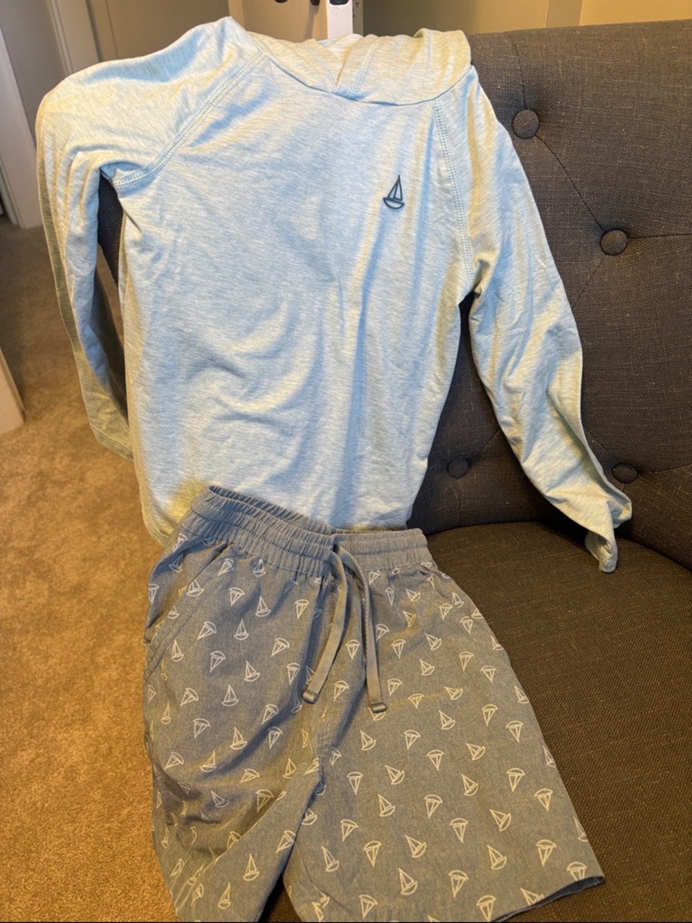 Boys TommyBahama Light Blue Sailboat Set - Long Sleeve hoodie Top & Shorts